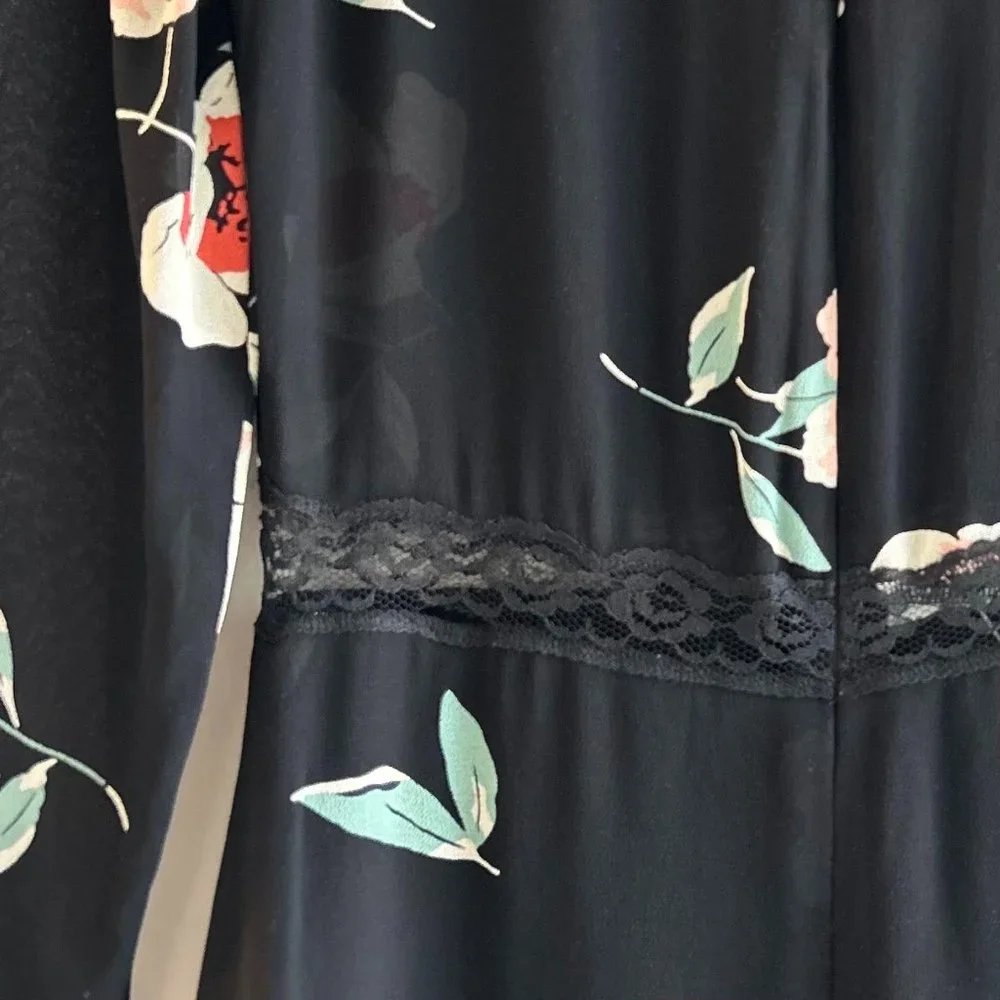 Reformation - Cocktail Dress, Size 0, floral pattern with lace - Picture 6 of 9